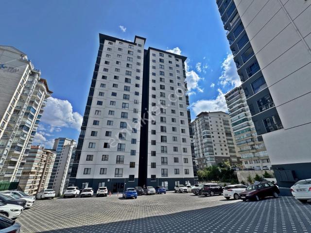 4+1 15.kat Pamuklarda E.banyo G.odalı 2 Bloklu Site Dairesi