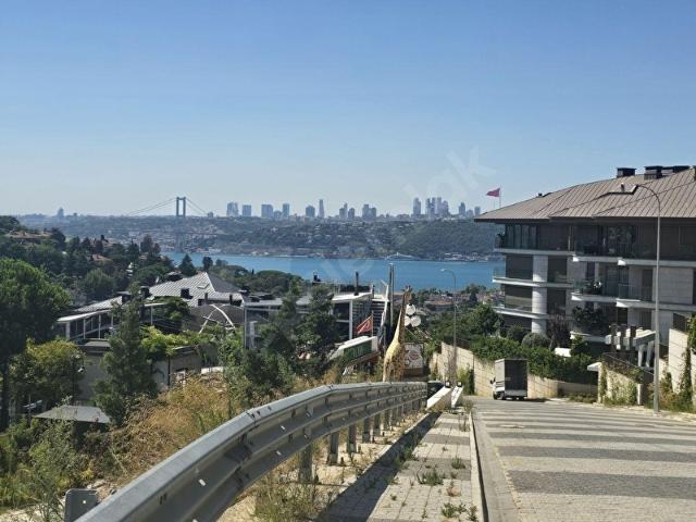 4+1 180 M2 YENİ AKTİVELİ SİTEDE KİRALIKFOR SALE