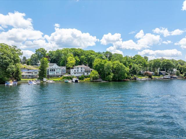 41 Tamarack Road