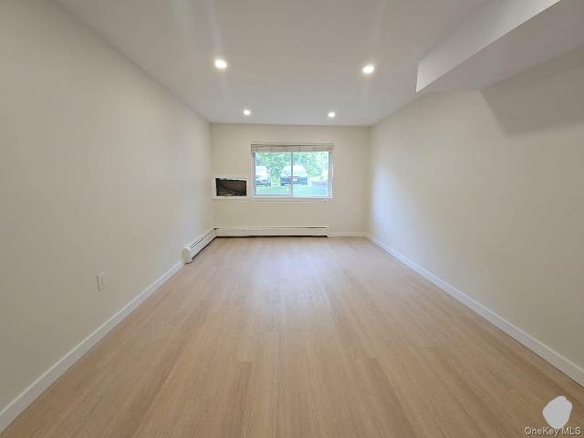 41 Tanager Road 4102