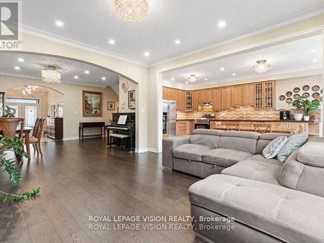 41 Treetops Boulevard, New Tecumseth, ON, L9R 0M1 house for sale | Listing ID N12945 | Royal LePage