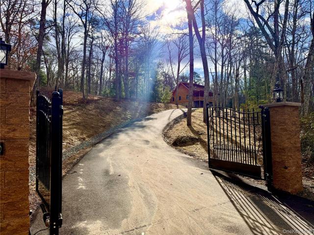 41 Upper Lumber Road