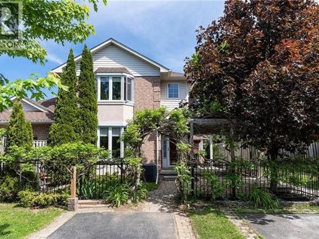 41 Valridge Drive, Ancaster, ON, L9G 4Y7 house for sale | Listing ID 40856 | Royal LePage