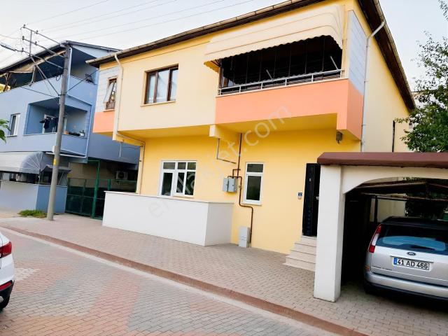 41 Avm Ye Çok Yakın Kiralık 2+1 Daire