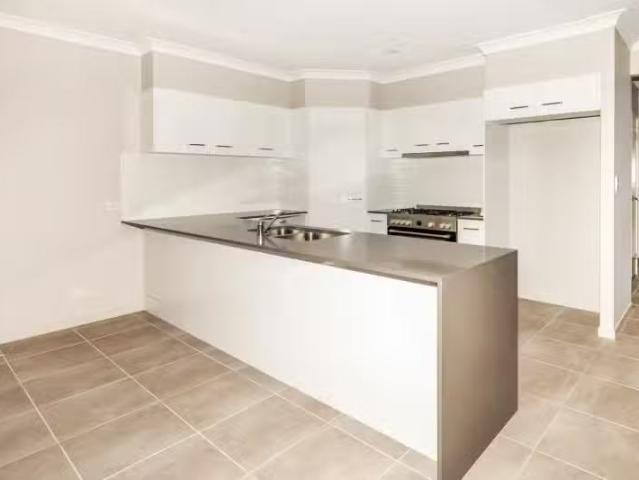 41 Belyando Street, HOLMVIEW, QLD 4207 House for Rent