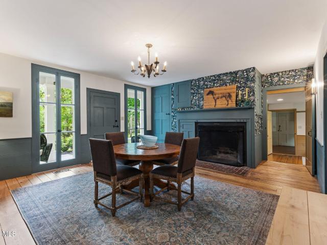 41 Black Creek Road