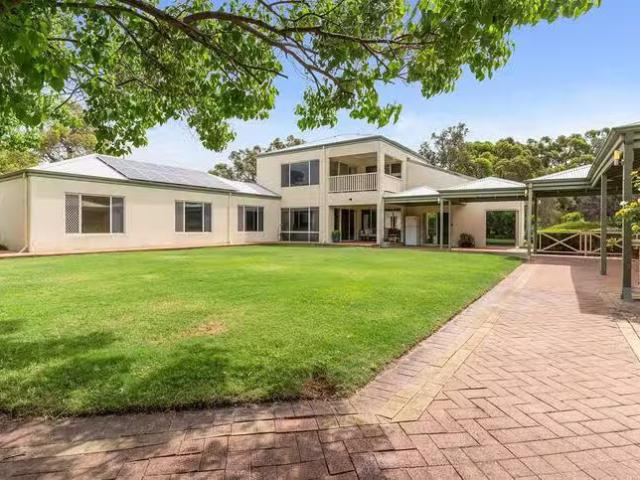 41 Brae Road, High Wycombe, WA 6057