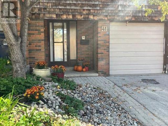 41 Carl Shepway, Toronto, ON, M2J 1X3 townhouse for sale | Listing ID C13849 | Royal LePage