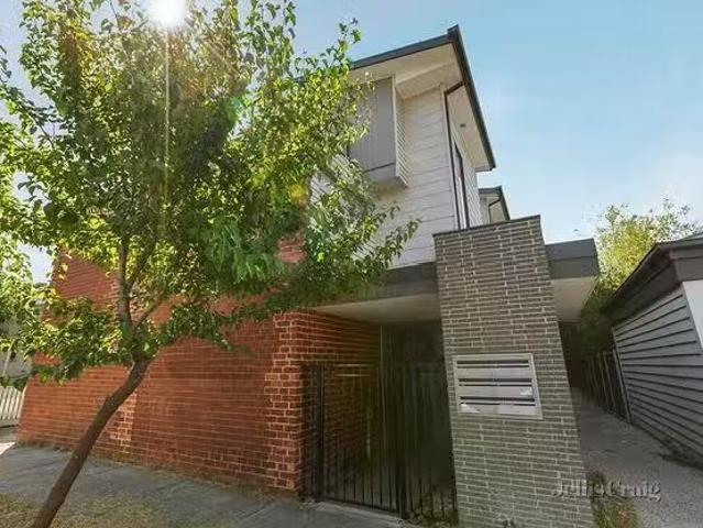 4/1 Collier Crescent, Brunswick, VIC 3056