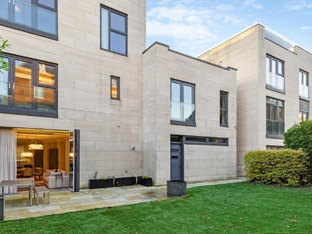 41 Copse Hill, Cottenham Park, London, SW20 0NP, United Kingdom | 5 bed house for rent #136265501 | Rentberry