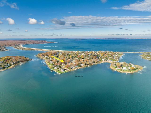 41 Cove Dr, Sag Harbor, NY 11963 | MLS #395924