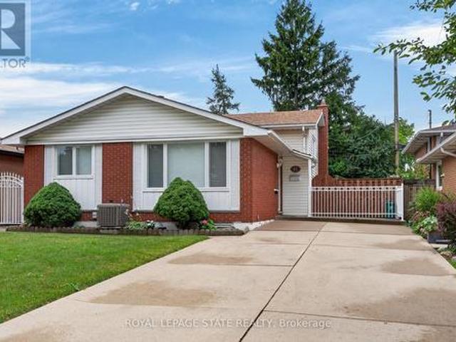 41 Darlington Drive, Hamilton, ON, L9C 2L8 house for sale | Listing ID X13789 | Royal LePage