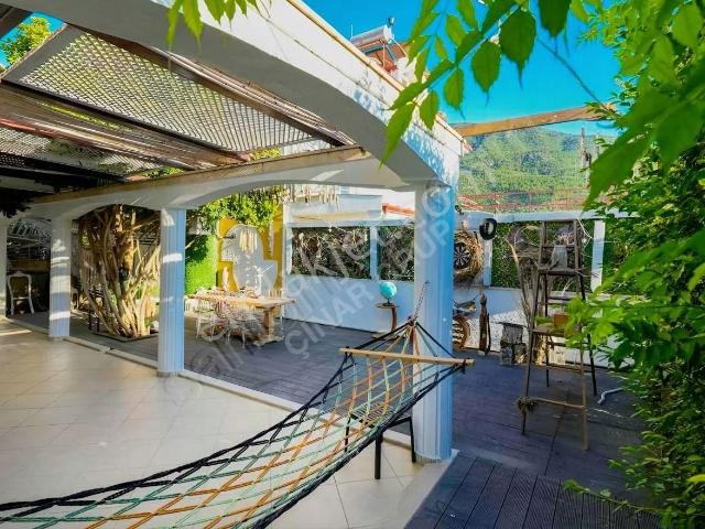4+1 Eşyasızz Villa Müstakil Havuzlu