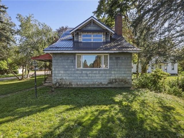 41 East Ave, Akron, NY 14001