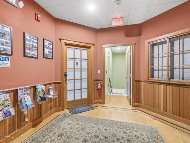 41 Glendale Place # 11
