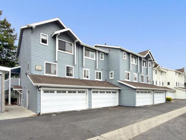 41 Grandview Street 1402