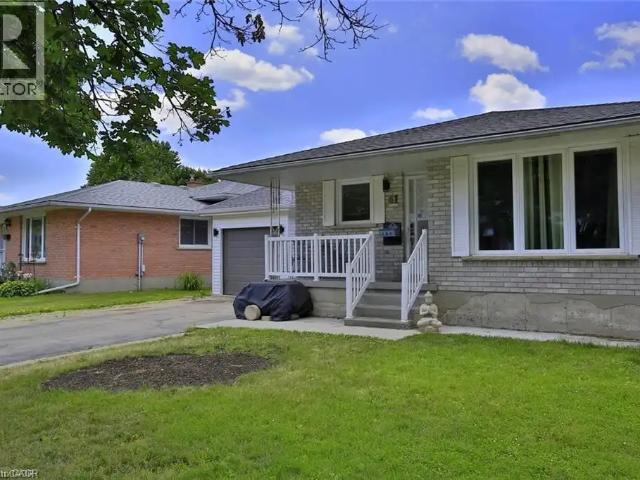 41 GREENOCK Drive Unit# A & B