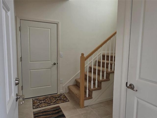 41 Greentree Court