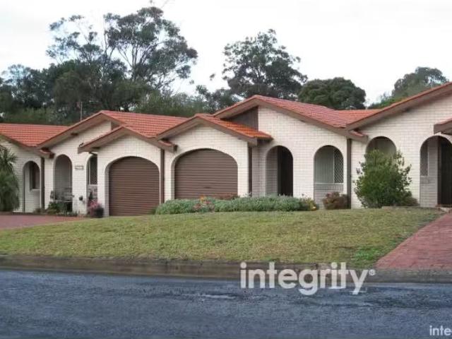 4/1 Harvey Place, North Nowra Apartment for rent Listed by Ch.