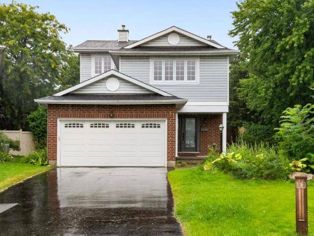 41 Hawley Crescent — 41 Halwey Crescent