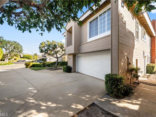 41 Hermosa, Irvine, CA 92620 | MLS #OC26076