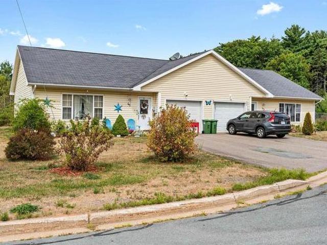 41 Kimbrough Court, Greenwich, NS, B4P 0A7 house for sale | Listing ID 202600 | Royal LePage