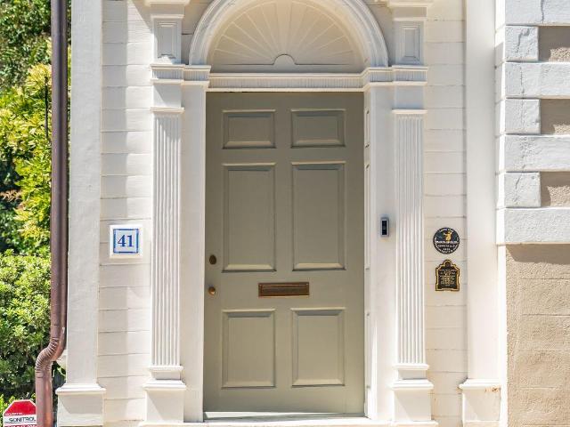 41 King Street