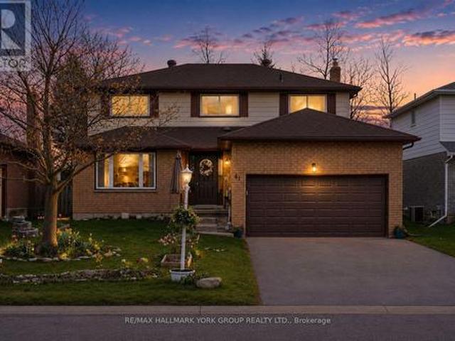41 Laurentian Lane, Orillia, ON, L3V 7N8 house for sale | Listing ID S13854 | Royal LePage