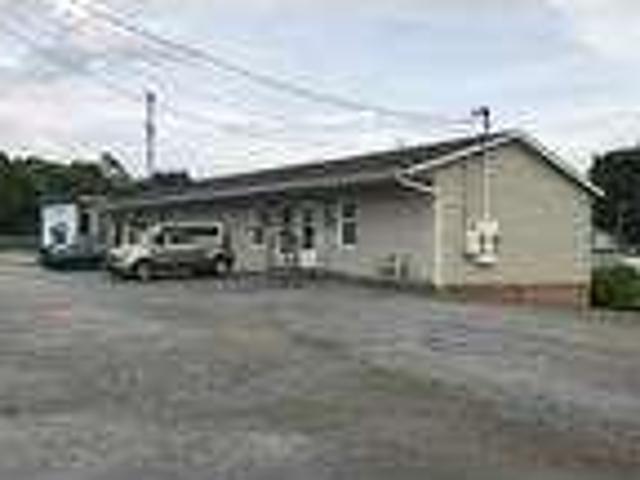 41 Meadowgreen Dr