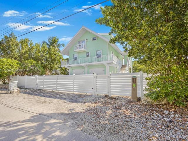41 Mutiny Pl, Key Largo, FL 33037 | MLS #A11808