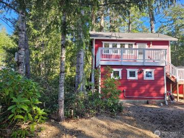 41 N Picnic Dr, Lilliwaup, WA 98555 | MLS #2501