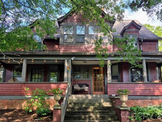 41 Panola St, Asheville, NC 28801