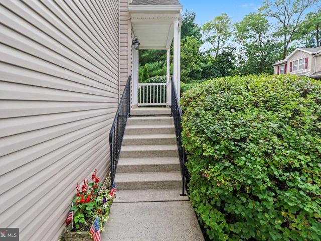 41 Parkside Drive