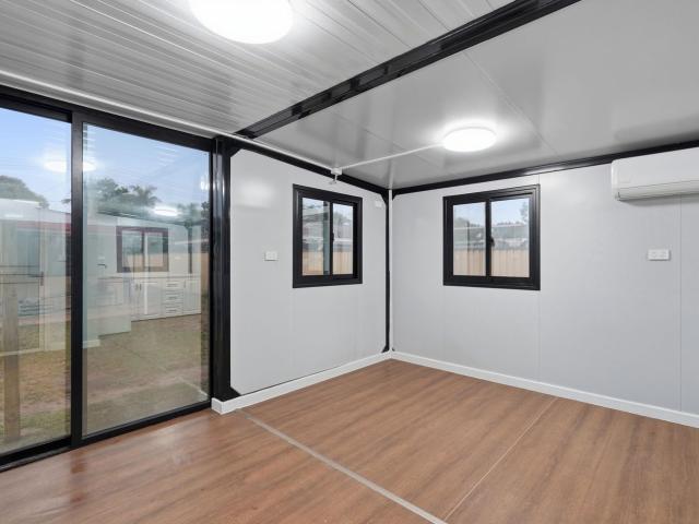 41 Royena Crescent, CRESTMEAD, QLD 4132