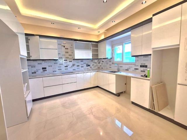 4+1 Sıfır Müstakil Villa