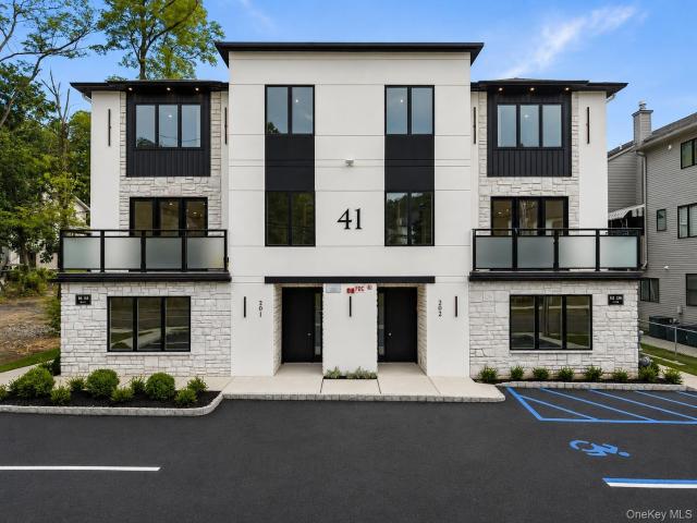 41 Saddle River Road 115