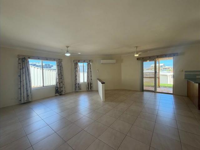 41 Seahorse Loop, Port Denison