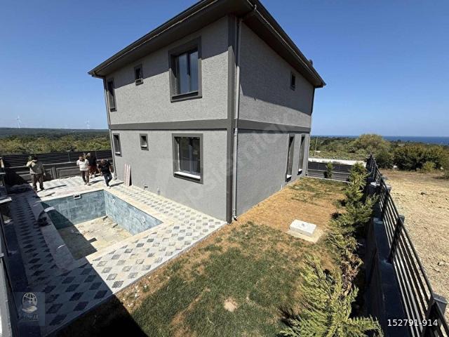 4+1 SIFIR MÜSTAKİL HAVUZLU LÜX DENİZ VE ORMAN MANZARALI