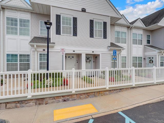 41 Spring Drive