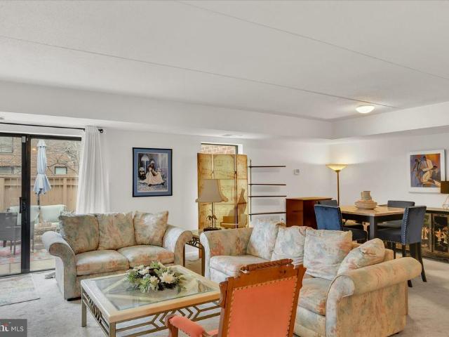 41 Stirrup Court # 7