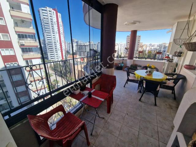 4+1güzelyalı Kap.mutfak 3banyo 3wc 240m2 Gdb Cephe 2balkon Site İçi Sosyete Pazarı Civ.az Hasarlı