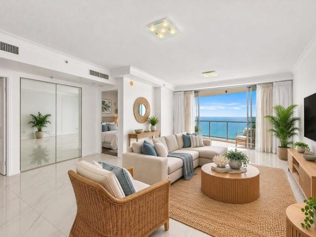 41st Floor Luxury Sky High Living with Spectacular Ocean Views