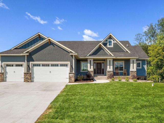 41 159th Ave NE, Ham Lake, MN
