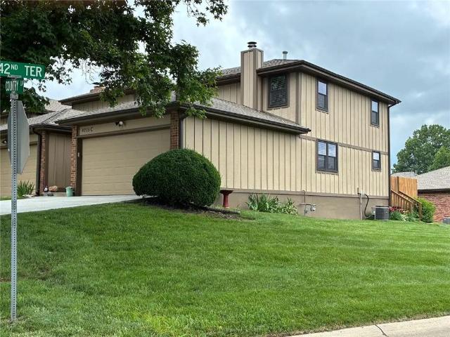 4205 Country Lane # C