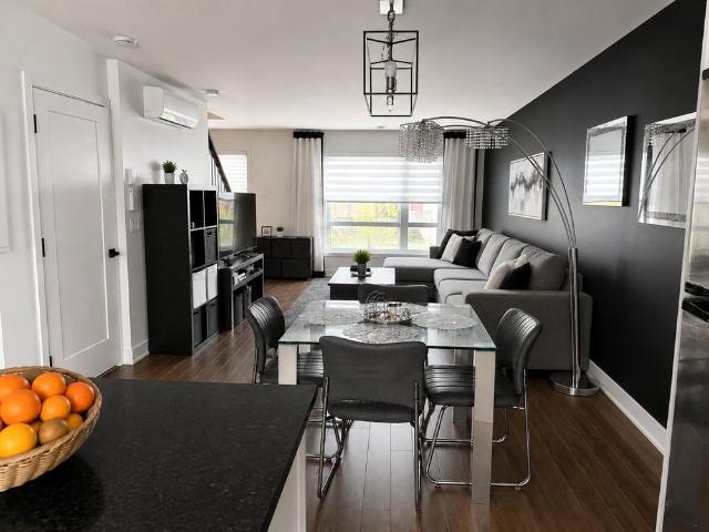 4205 Rue Bernard Hubert, Longueuil Saint Hubert, QC J3Y
