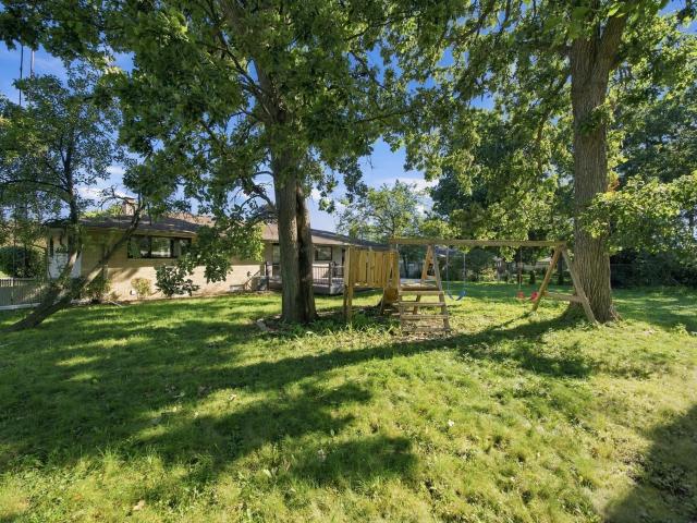 4205 86th Sts
