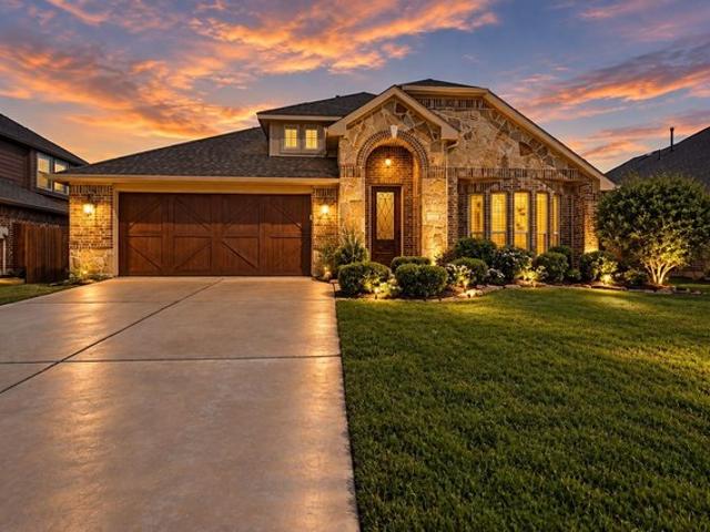4209 Carnation Ln, Mansfield, TX 76063