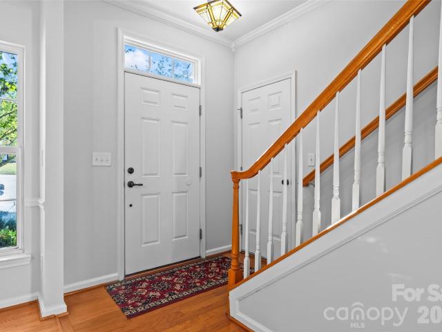 4209 Piccadilly Lane