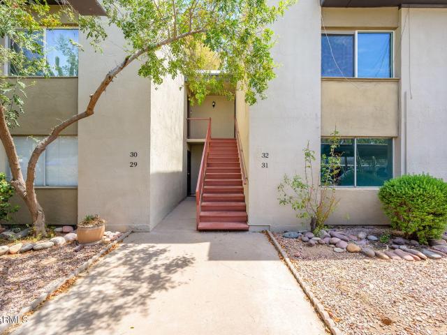 4201 e camelback road # 31