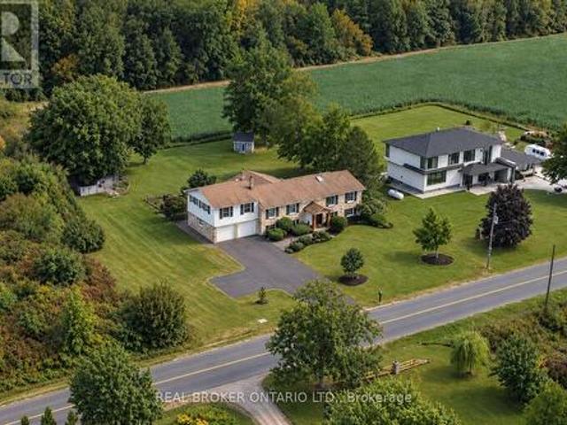 4202 Sideroad 1, Burlington, ON, L7M 0X3 house for sale | Listing ID W13769 | Royal LePage